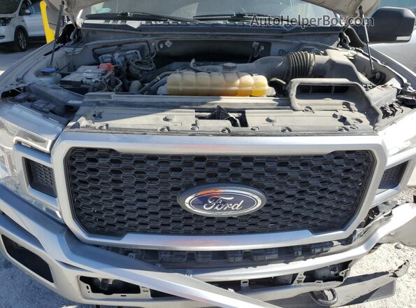 1FTEW1EP6LKF54846 2020 FORD F150 Silver Widok wnętrza z tyłu