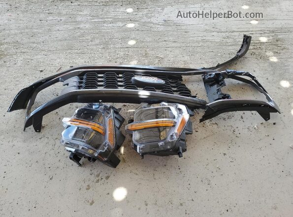 1FTEW2KP0SKE24876 2025 FORD F150 Gray Vista del compartimento del motor