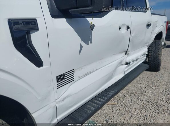 1FTFW1E85NFC43109 2022 FORD F150 Белый Вид спереди