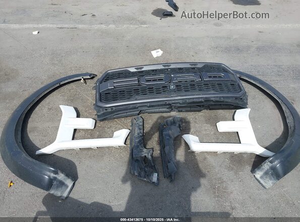 1FTFW1RG8LFC75325 2020 FORD F150 White Widok zestawu wskaźników
