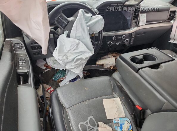 1FTFX1E56NFB78533 2022 FORD F150 White Widok deski rozdzielczej