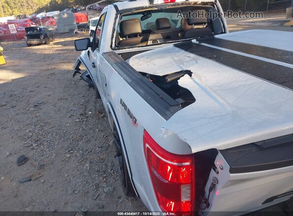 1FTMF1E54NKE08779 2022 FORD F150 Белый Вид спереди