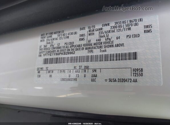 1FTYE1Y86PKB29962 2023 FORD TRANSIT-150 White Widok komory silnika