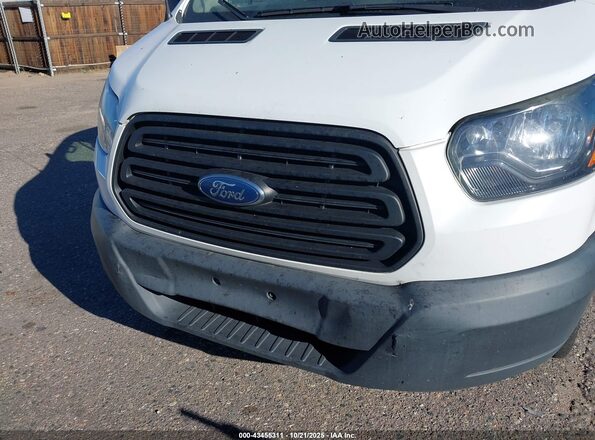 1FTYE1ZM7KKA25856 2019 FORD TRANSIT-150 Белый Вид спереди