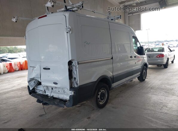 1FTYR1CM9GKB32217 2016 FORD TRANSIT-250 Белый Задняя правая четверть