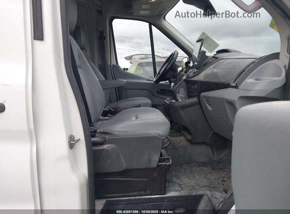 1FTYR2XM3JKA42049 2018 FORD TRANSIT-250 Белый 