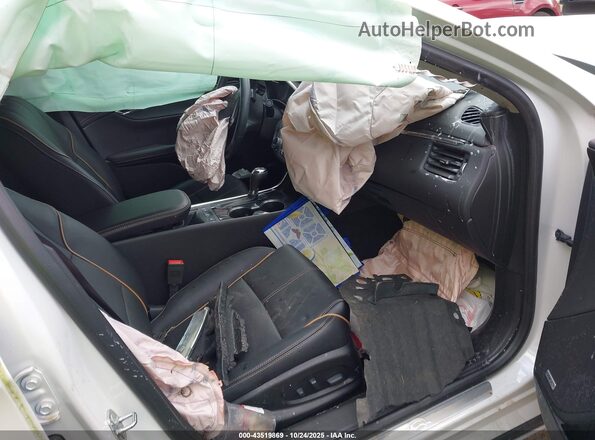1G1105S34LU114159 2020 CHEVROLET IMPALA Белый Вид салона спереди