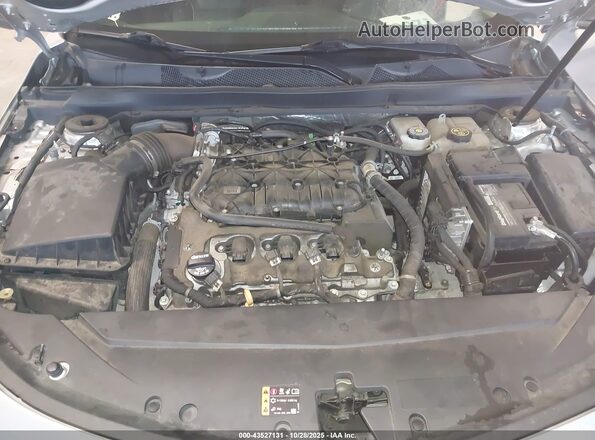 1G1105S35LU112629 2020 CHEVROLET IMPALA Silver Вид ззаду