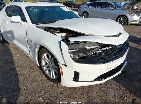 1G1FB1RX2N0123633 2022 CHEVROLET CAMARO Белый Вид спереди