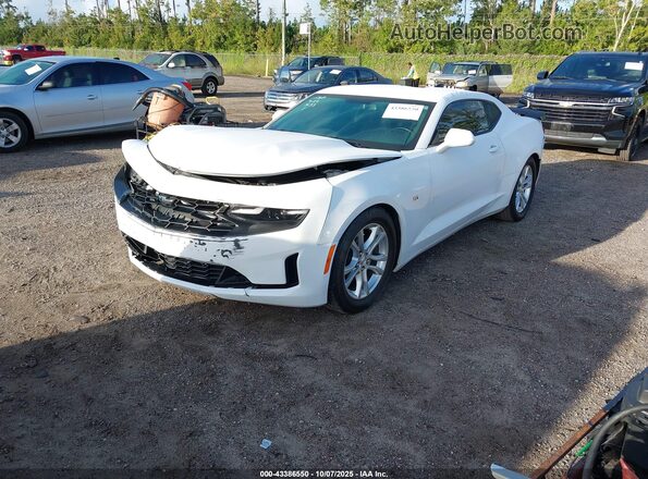 1G1FB1RX2N0123633 2022 CHEVROLET CAMARO Белый Передняя левая четверть