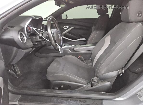 1G1FB1RX8L0122483 2020 CHEVROLET CAMARO Gray წინა სალონის ხედი