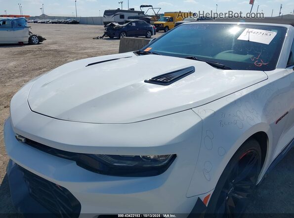 1G1FB3DS1M0122432 2021 CHEVROLET CAMARO White Vista frontal