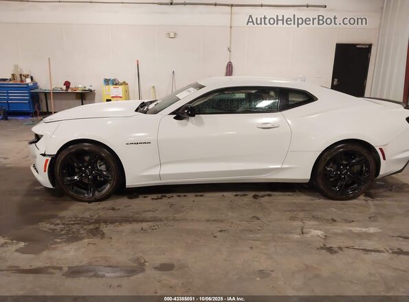 1G1FD1RX3P0151695 2023 CHEVROLET CAMARO Белый Панорамный вид салона 360°