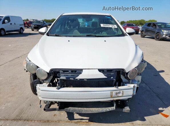 1G1JC5SH3G4139773 2016 CHEVROLET SONIC White Вид спереду