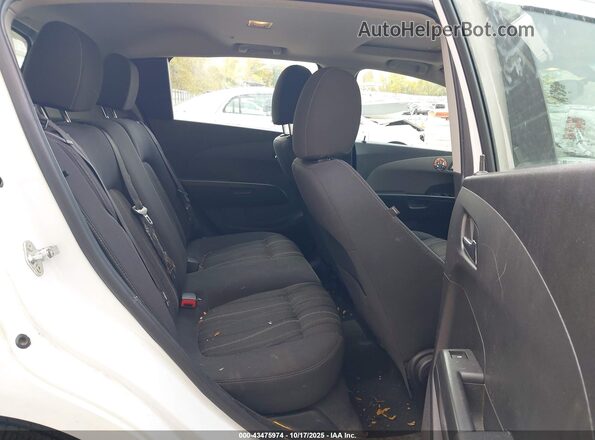 1G1JC6SBXG4163750 2016 CHEVROLET SONIC White Вид наклейки з VIN-кодом