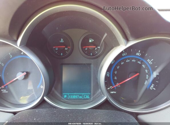 1G1PC5SH7G7202740 2016 CHEVROLET CRUZE Red Vista de los asientos traseros