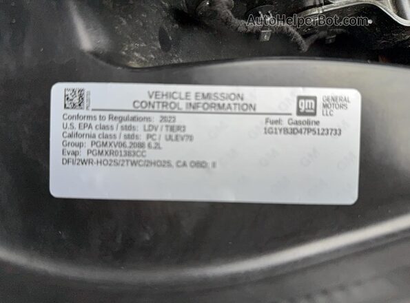 1G1YB3D47P5123733 2023 CHEVROLET CORVETTE Зеленый Вид задней части салона