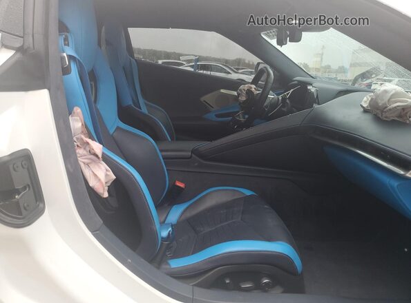 1G1YC3D4XM5120317 2021 CHEVROLET CORVETTE White Rear seats view