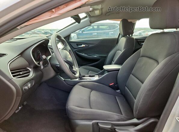 1G1ZC5STXLF142966 2020 CHEVROLET MALIBU Silver Front interior view