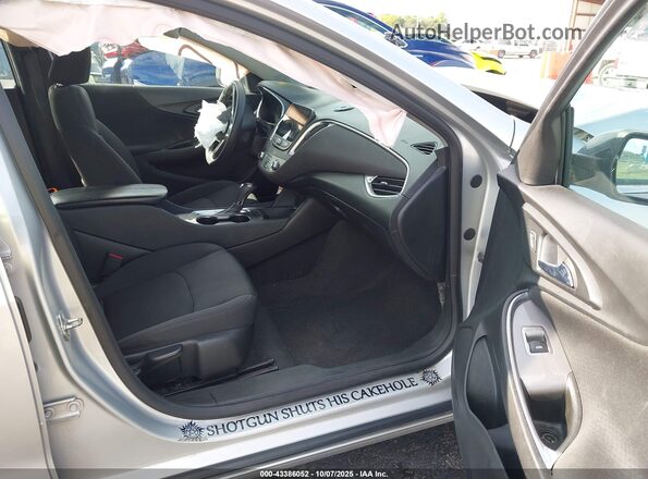 1G1ZD5ST3LF093722 2020 CHEVROLET MALIBU Silver Front interior view