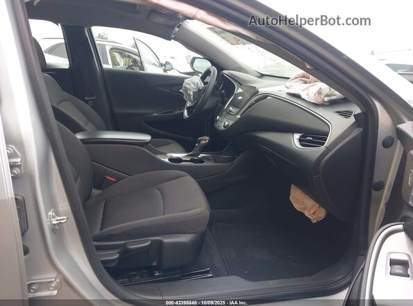 1G1ZD5ST5NF142308 2022 CHEVROLET MALIBU Серебряный Вид салона спереди
