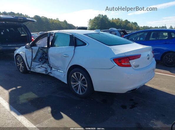 1G4ZP5SS0JU137590 2018 BUICK LACROSSE Белый 