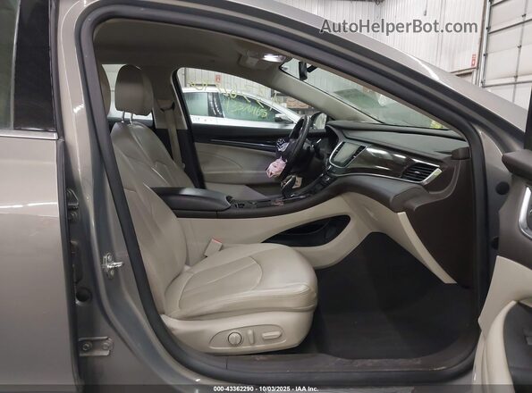 1G4ZP5SS2KU106536 2019 BUICK LACROSSE Gray Front interior view
