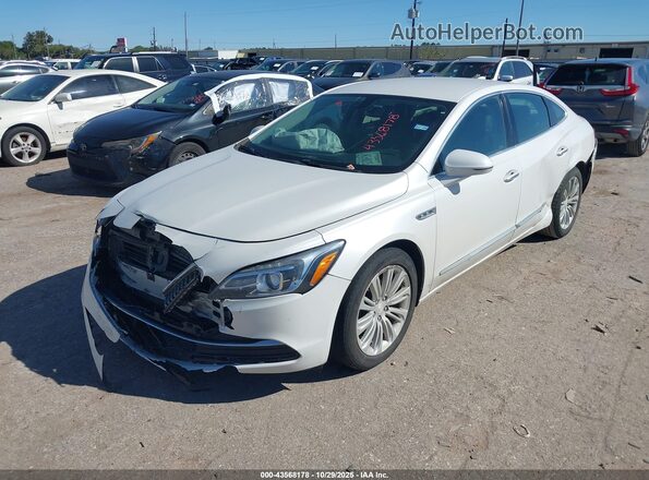1G4ZP5SZ3JU127780 2018 BUICK LACROSSE White Vista tres cuartos delantera izquierda