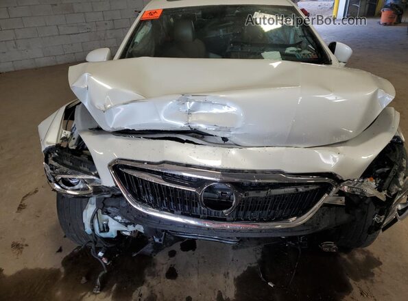 1G4ZS5SS6JU131050 2018 BUICK LACROSSE White 