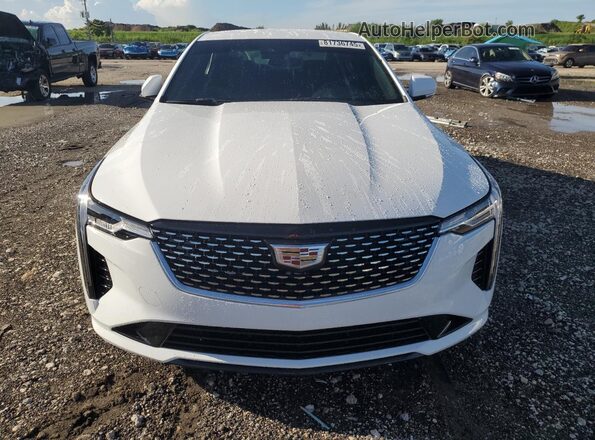 1G6DA5RK7R0131121 2024 CADILLAC CT4 White Widok z przodu