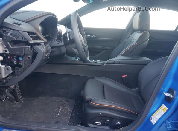 1G6DH5RL8R0108094 2024 CADILLAC CT4 Blue Widok wnętrza z przodu