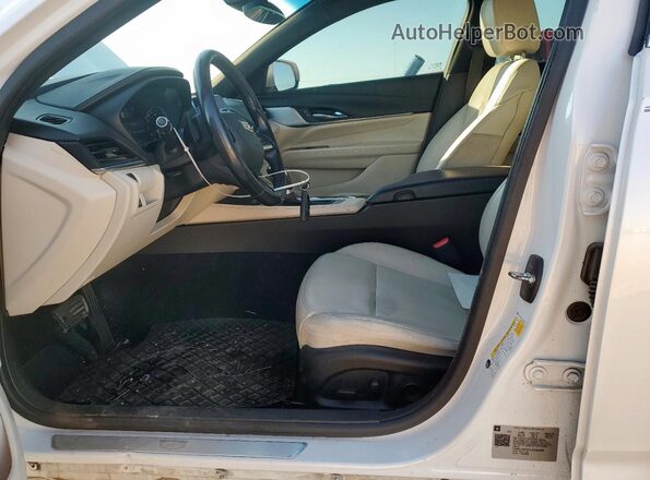 1G6DJ5RK2L0142499 2020 CADILLAC CT4 White Widok wnętrza z przodu