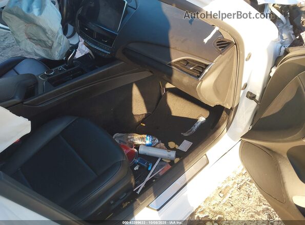 1G6DN5RK5P0129904 2023 CADILLAC CT5 Белый Вид салона спереди