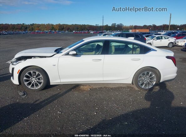 1G6DN5RW2R0122754 2024 CADILLAC CT5 White 360 interior view