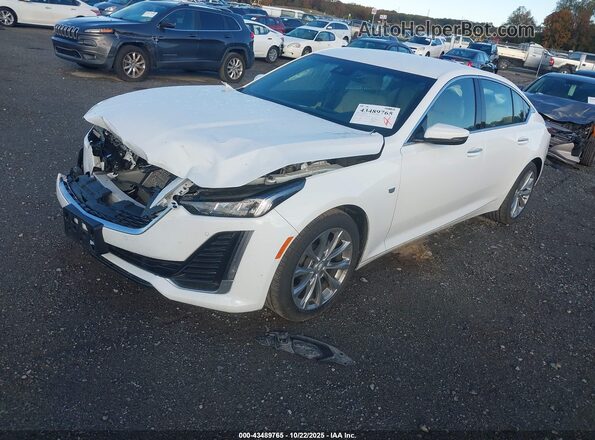 1G6DN5RW2R0122754 2024 CADILLAC CT5 White Front left