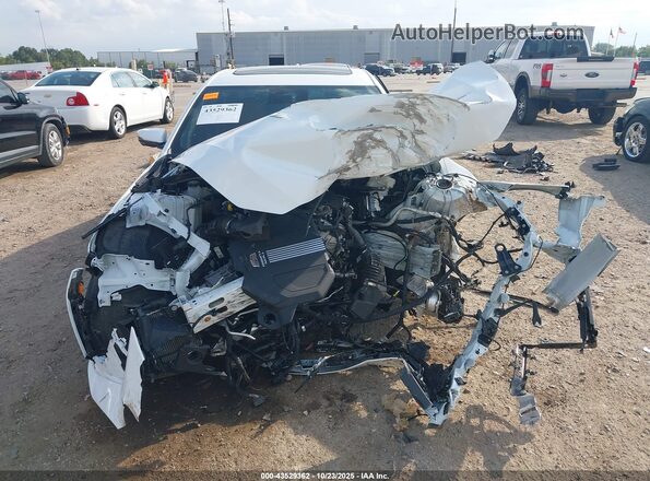 1G6DN5RW2S0101375 2025 CADILLAC CT5 White წინა ხედი