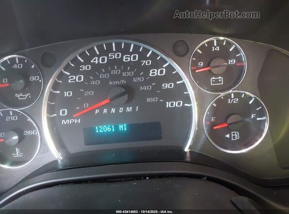1GAWGEFP0L1259618 2020 CHEVROLET EXPRESS White Vista de los asientos traseros