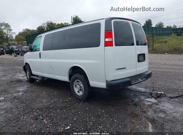 1GAWGEFP0L1259618 2020 CHEVROLET EXPRESS White Trasero izquierdo
