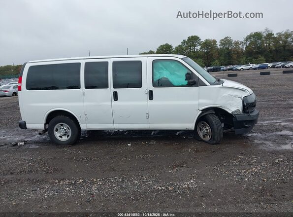 1GAWGEFP0L1259618 2020 CHEVROLET EXPRESS White Vista interior trasera