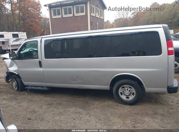 1GAZGNFP2L1255583 2020 CHEVROLET EXPRESS White 360 interior view