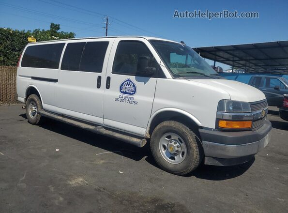 1GAZGPFG2L1142907 2020 CHEVROLET EXPRESS White Առջևի աջ