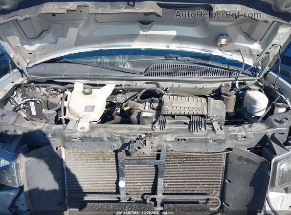 1GAZGPFGXL1271106 2020 CHEVROLET EXPRESS Silver Вид ззаду