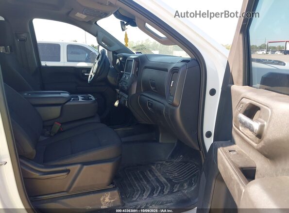 1GC1WLE79RF143291 2024 CHEVROLET SILVERADO White Widok wnętrza z przodu