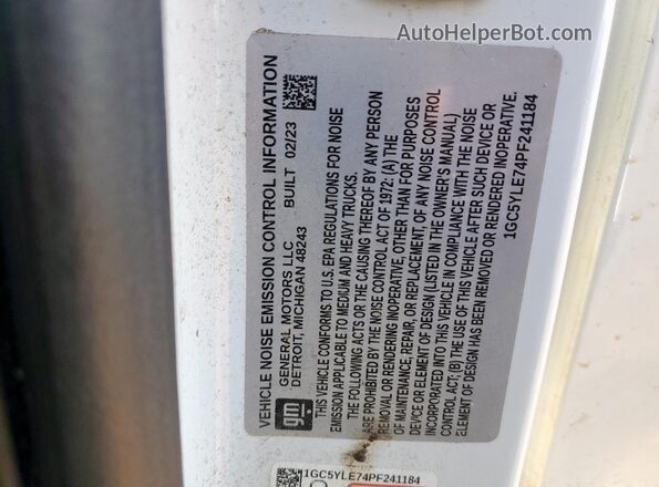 1GC5YLE74PF241184 2023 CHEVROLET SILVERADO White Vista del compartimento del motor