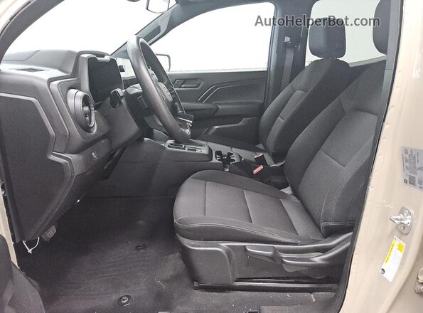 1GCGSBEC1R1195234 2024 CHEVROLET COLORADO Beige Widok wnętrza z przodu