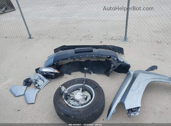 1GCGSCEC1R1305608 2024 CHEVROLET COLORADO Silver Սարքավորումների վահանակի տեսք