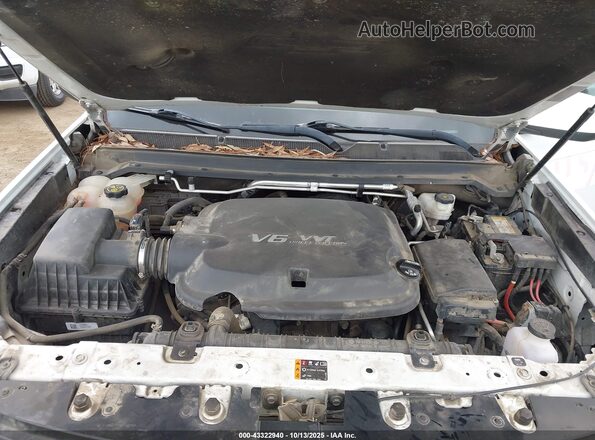 1GCGTDEN2L1221647 2020 CHEVROLET COLORADO White Вид ззаду