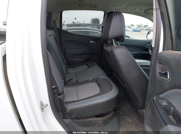 1GCGTDEN2L1221647 2020 CHEVROLET COLORADO White Вид наклейки з VIN-кодом