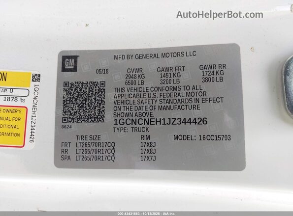 1GCNCNEH1JZ344426 2018 CHEVROLET SILVERADO White Widok komory silnika