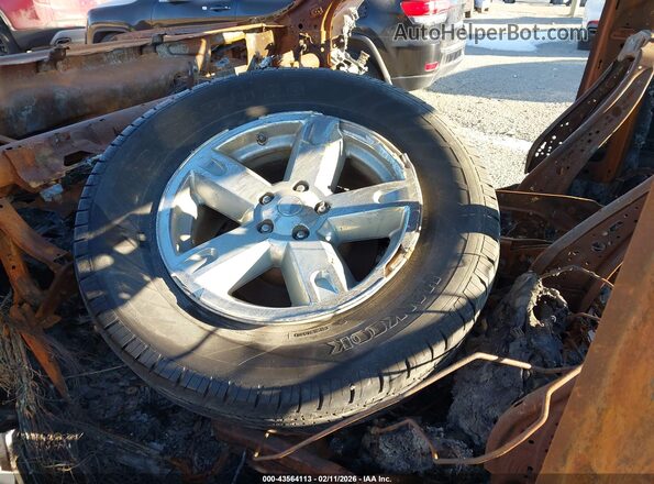 1GCPDBEK9RZ127718 2024 CHEVROLET SILVERADO Серебряный Вид панели приборов